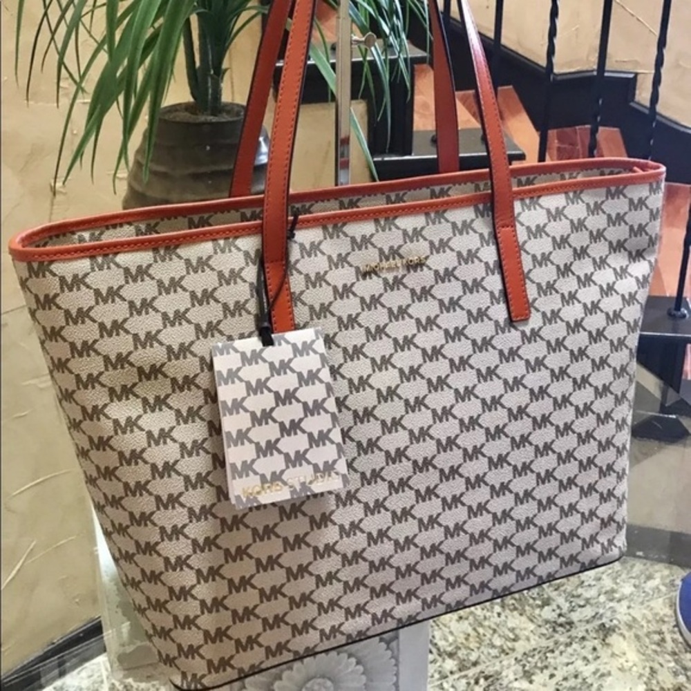 Michael Kors Studio EmryTop Zip Tote Bag - Picture 2 of 8